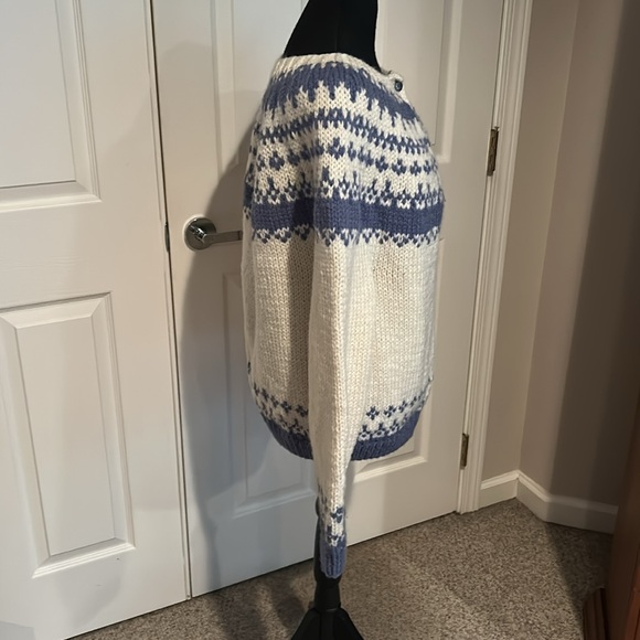 Vtg Norwegian blue cream fair Isle sweater pewter like buttons XL Dale Norway - Picture 3 of 4